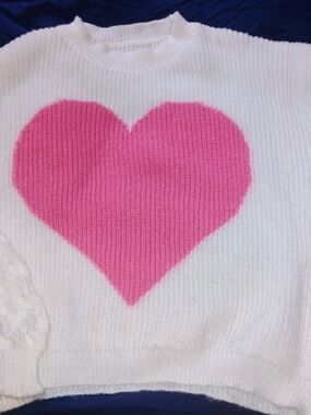 Women’s White Sweater with Pink Heart And Puckered Arms